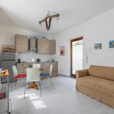 Whisper - Garden, Mountains & Free Parking Appartement